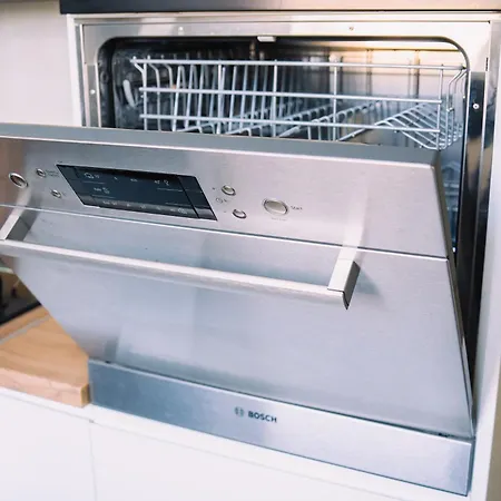 Pomorska Studio ~ Check In 24/7 * Wrocław